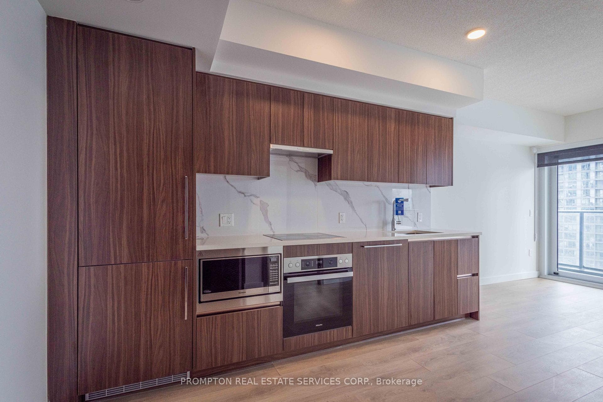 1 Concord Cityplace Way Unit 1606 photo 11