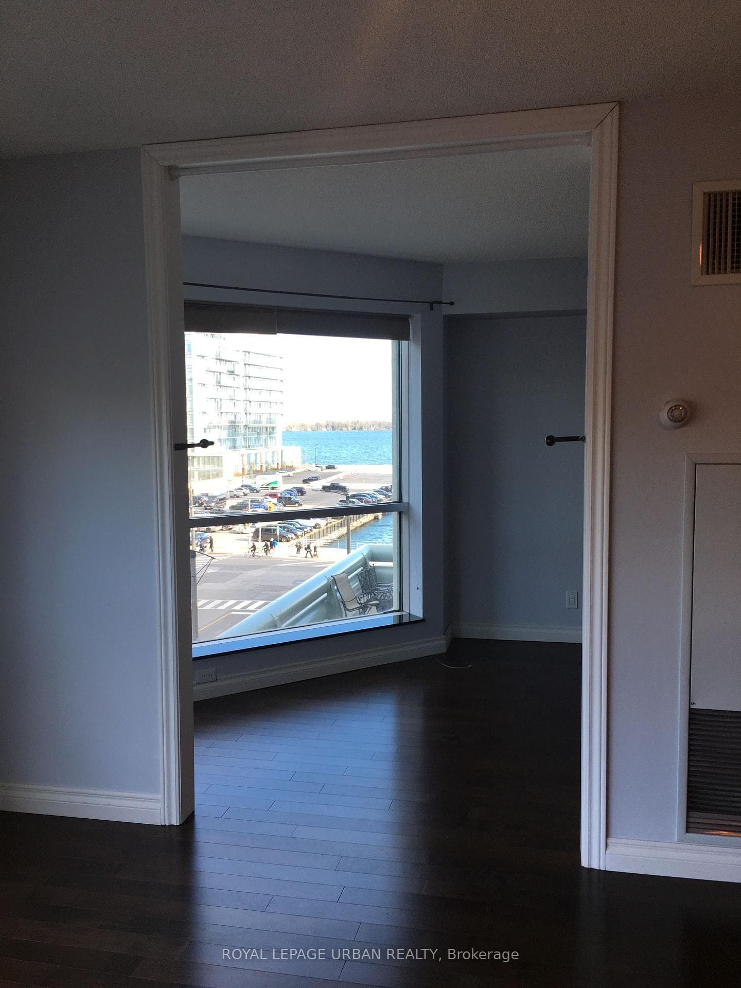 10 Yonge Street Unit 410 photo 6