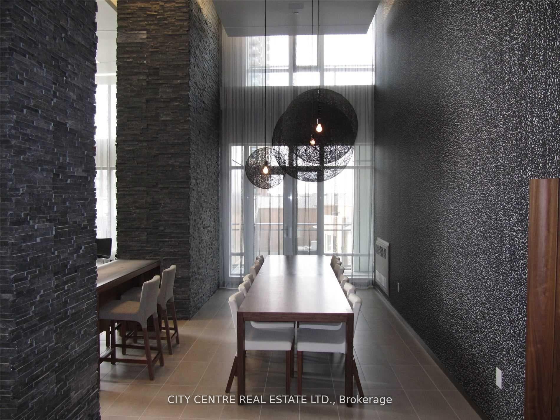 365 Prince Of Wales Drive Unit 401 photo 35