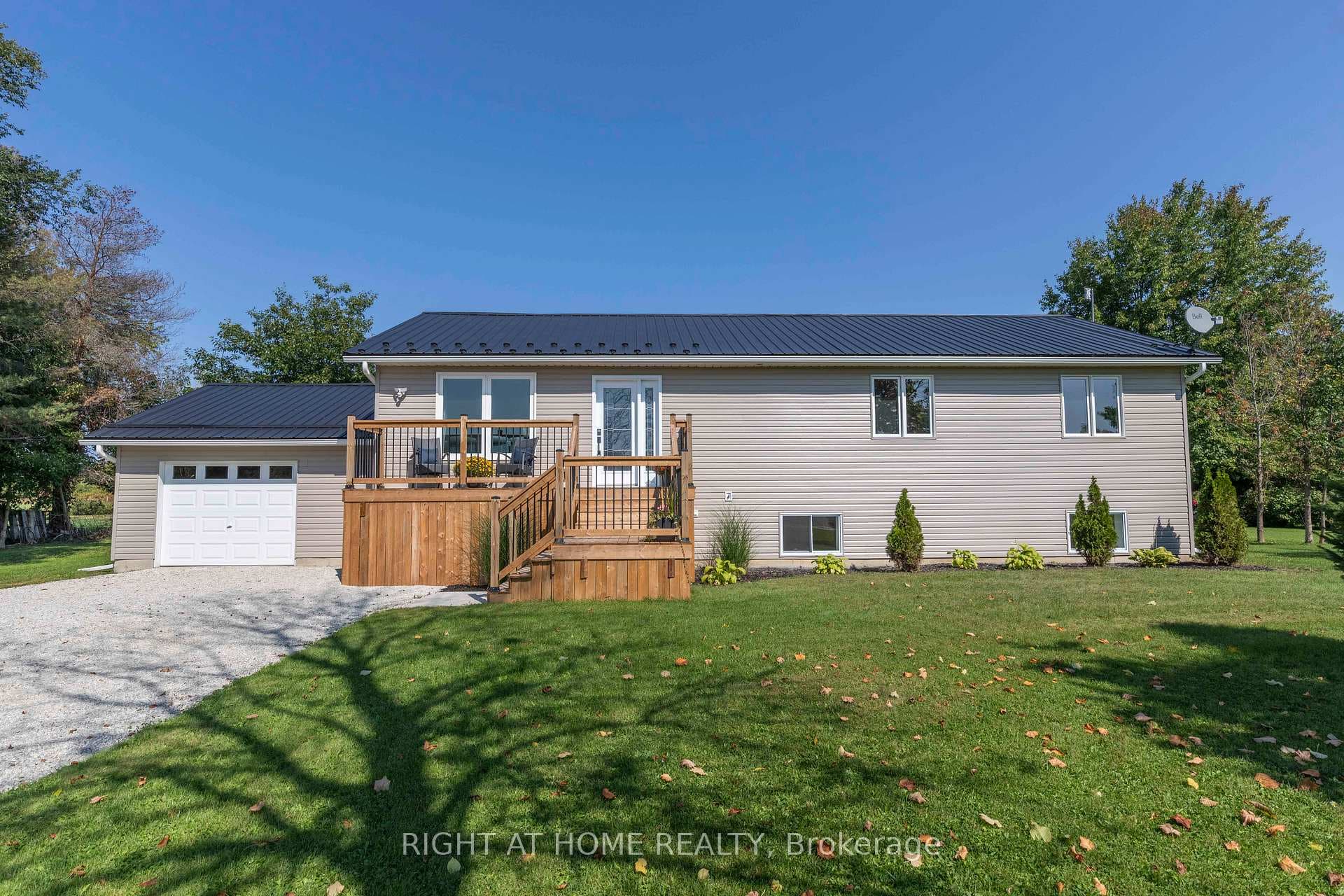 167 SWITZER Street photo 1