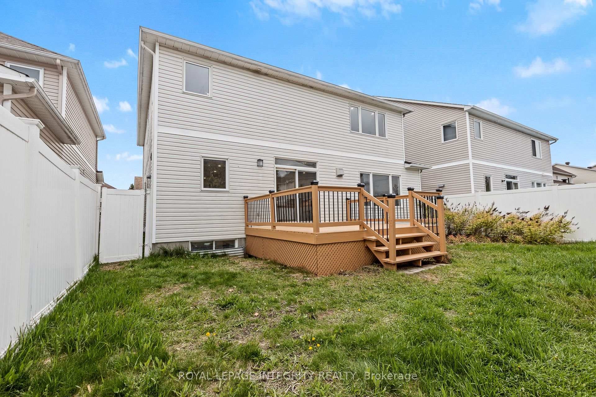 1031 Unicorn Avenue photo 36