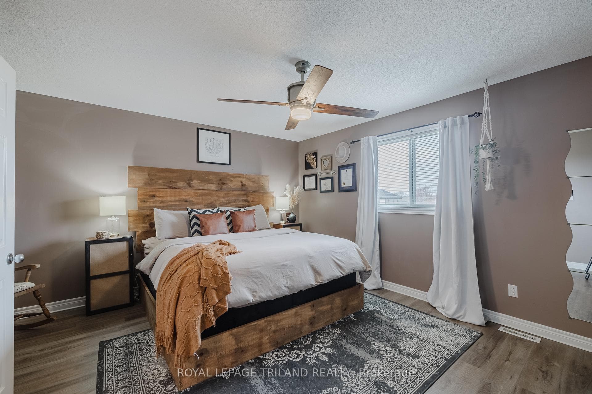 545 Highview Drive photo 15