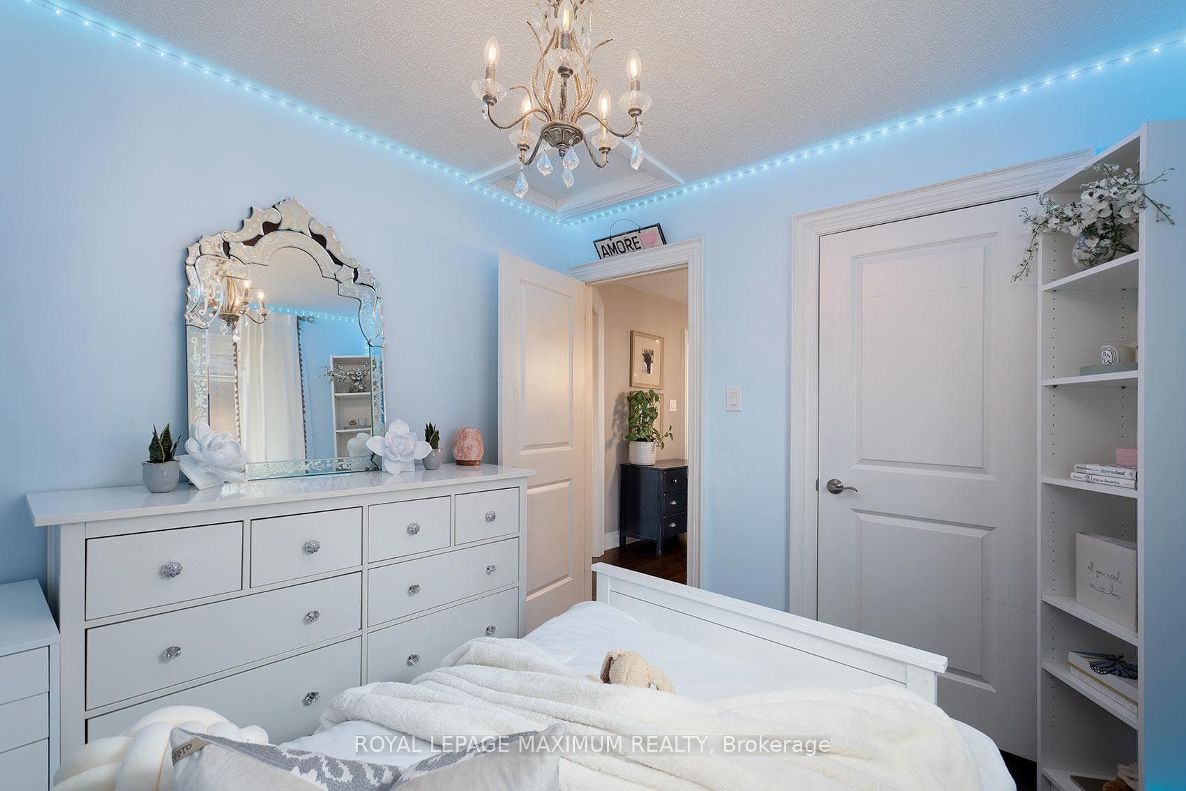 33 La Neve Avenue photo 29