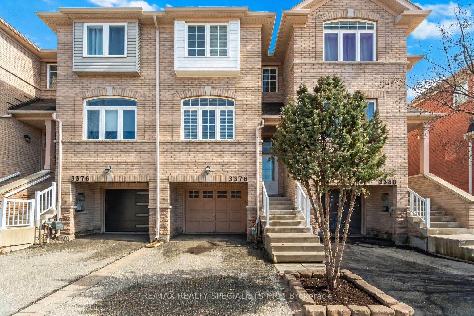3378 Redpath Circle photo 14