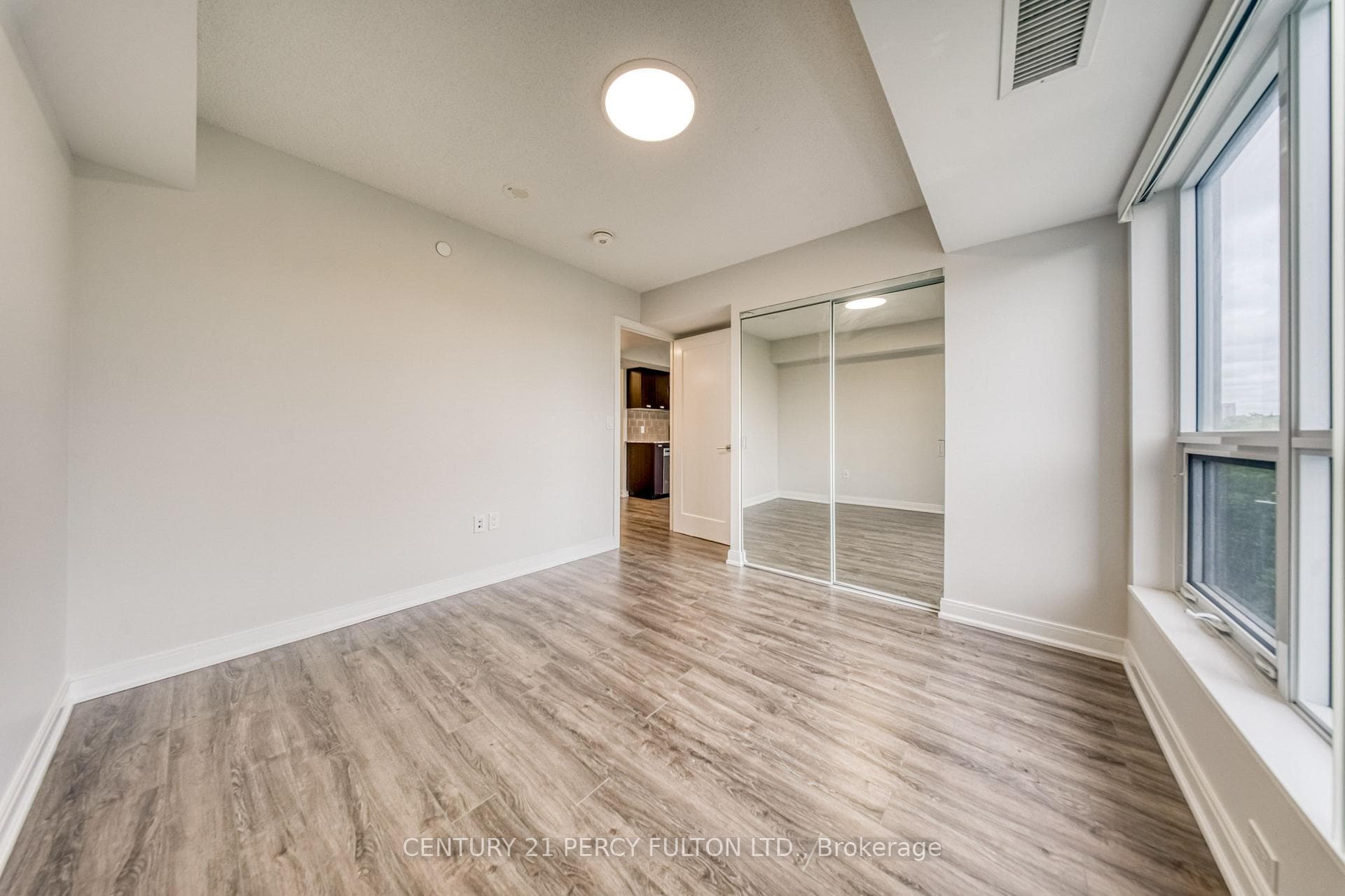 275 Village Green Square Unit 420 photo 20