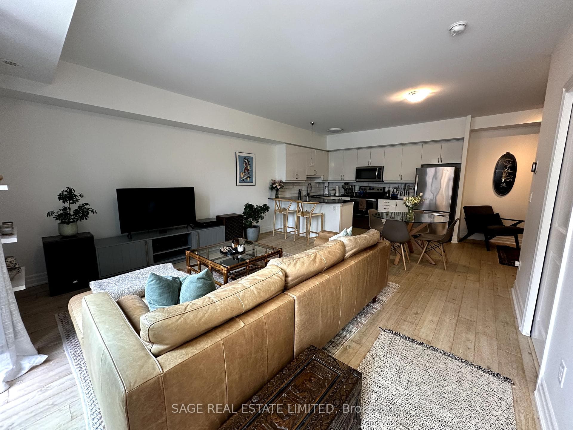 380 Wallace Avenue Unit 602 photo 2