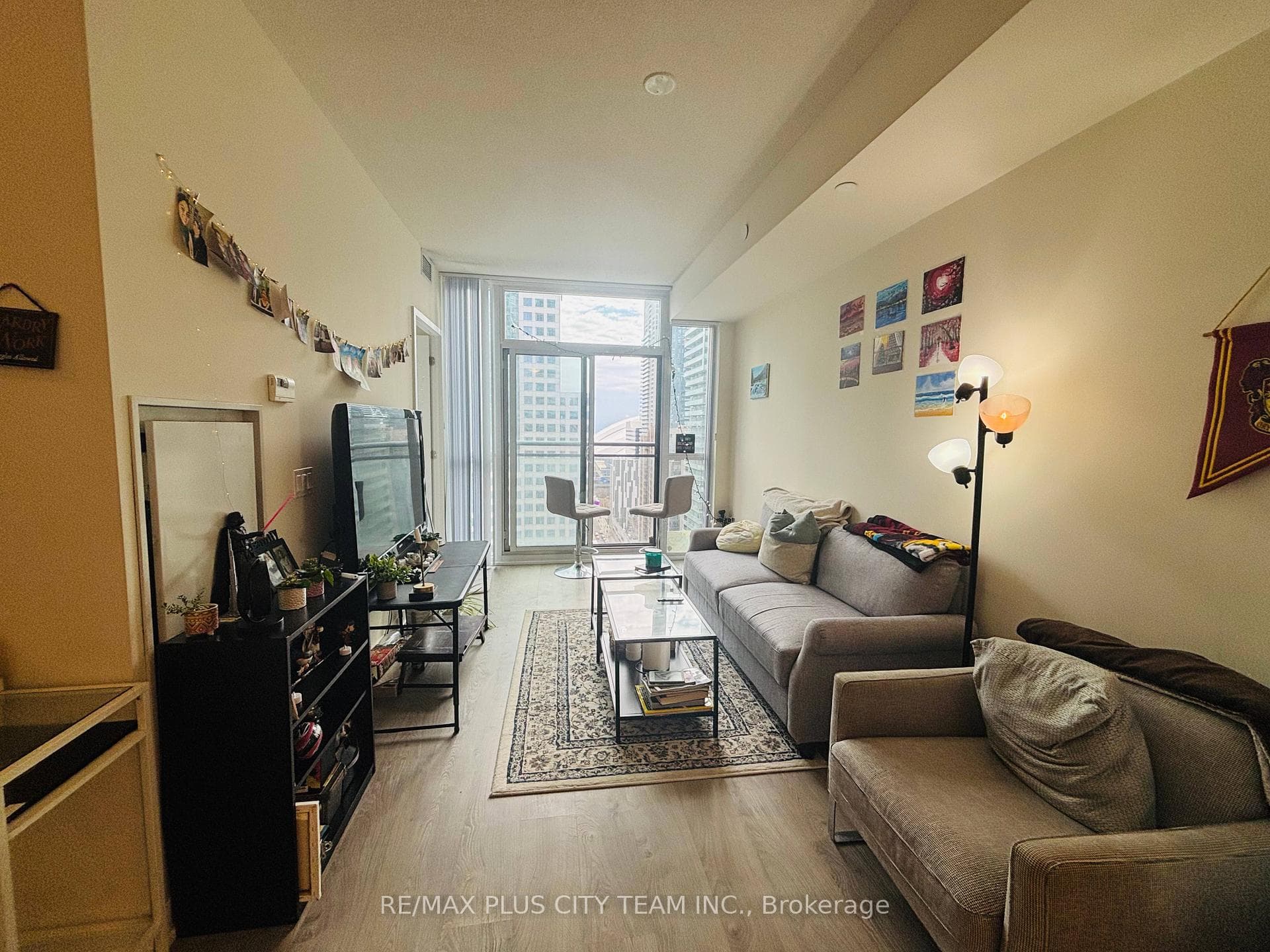 99 John Street Unit 2002 photo 4