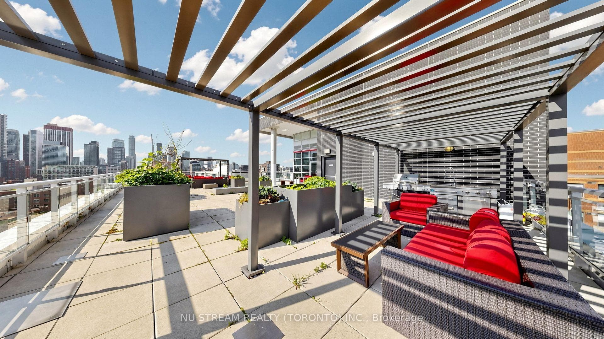 10 Willison Square Unit 708 photo 44