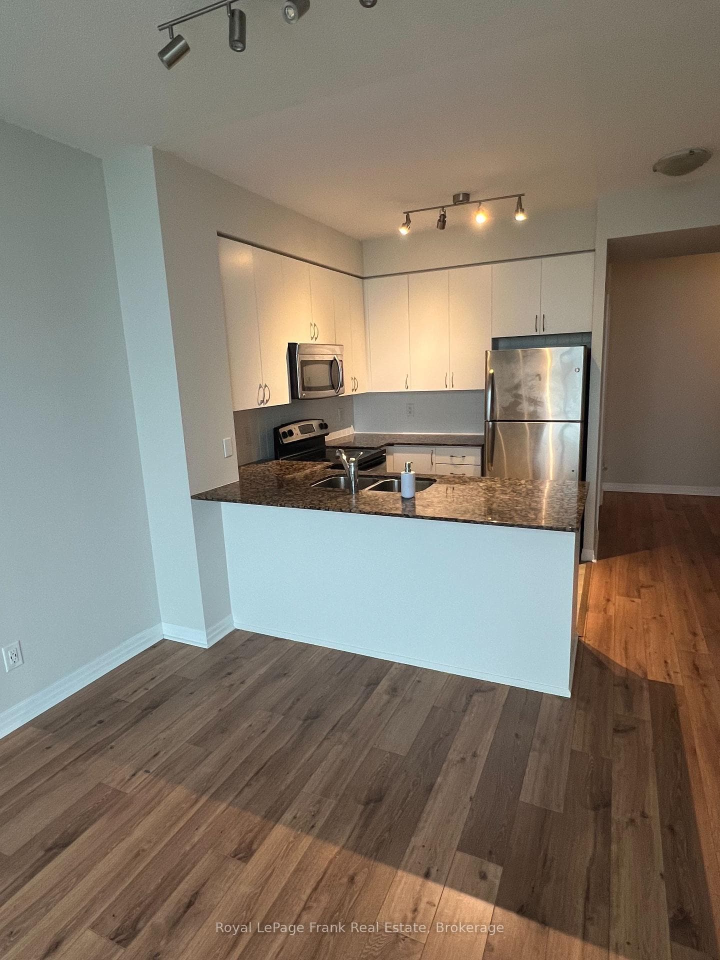 225 Webb Drive Unit 3410 photo 8