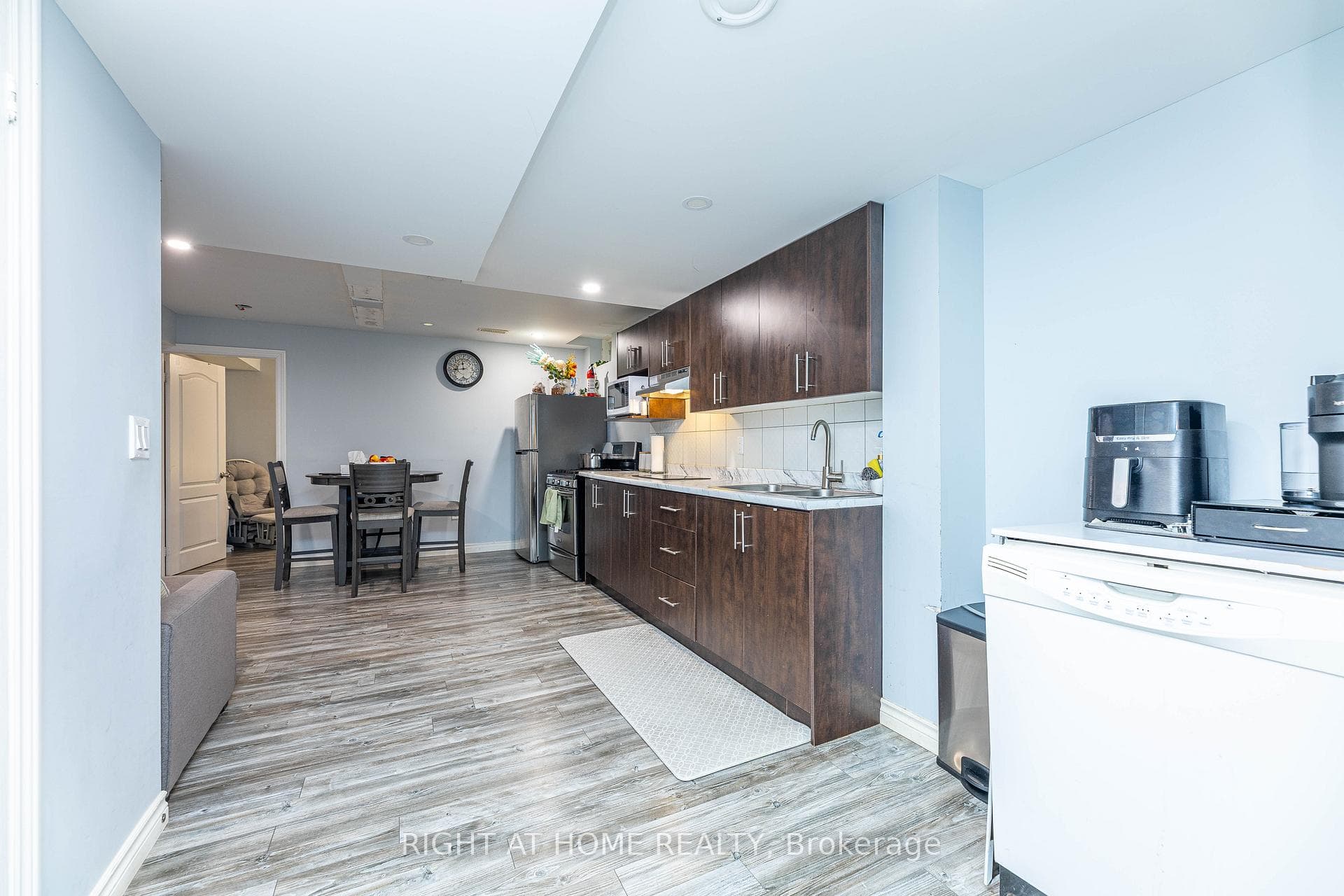 2296 Secreto Drive photo 42