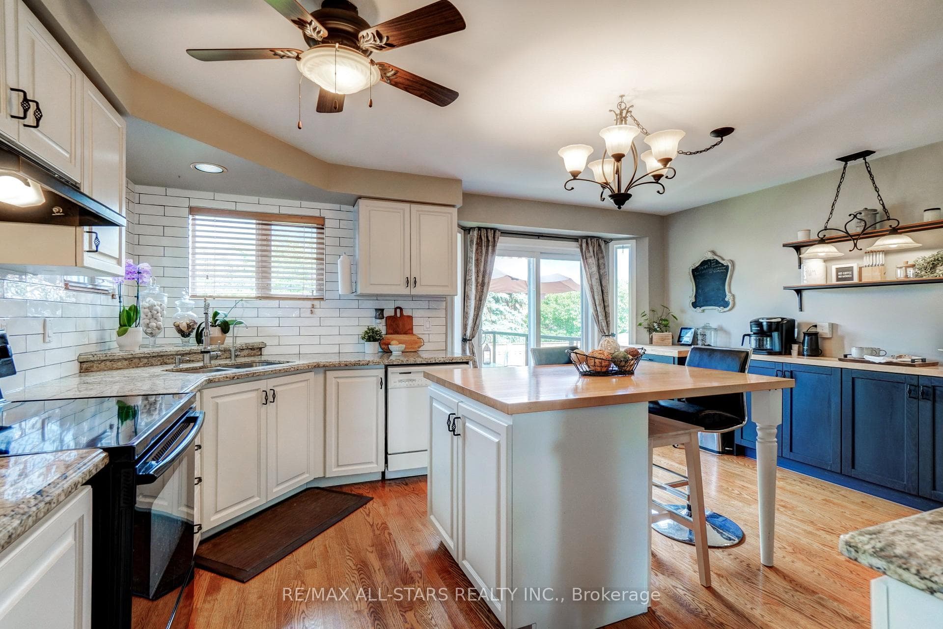 29 Fourth Avenue photo 11