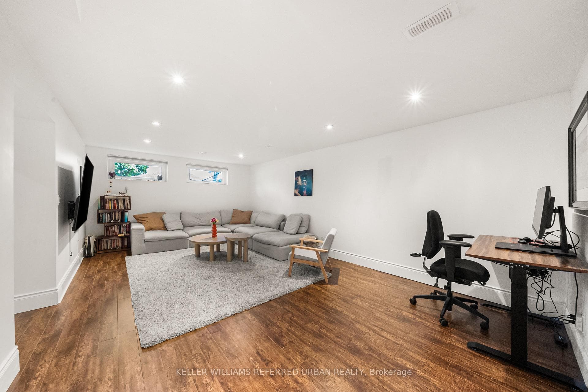 115 Bonnyview Drive photo 40