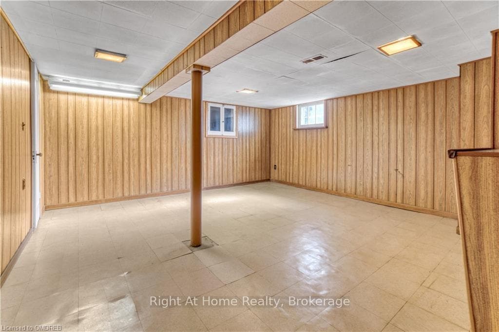 35 Elder Avenue photo 33