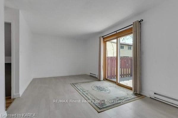 376 JAMES Street photo 13