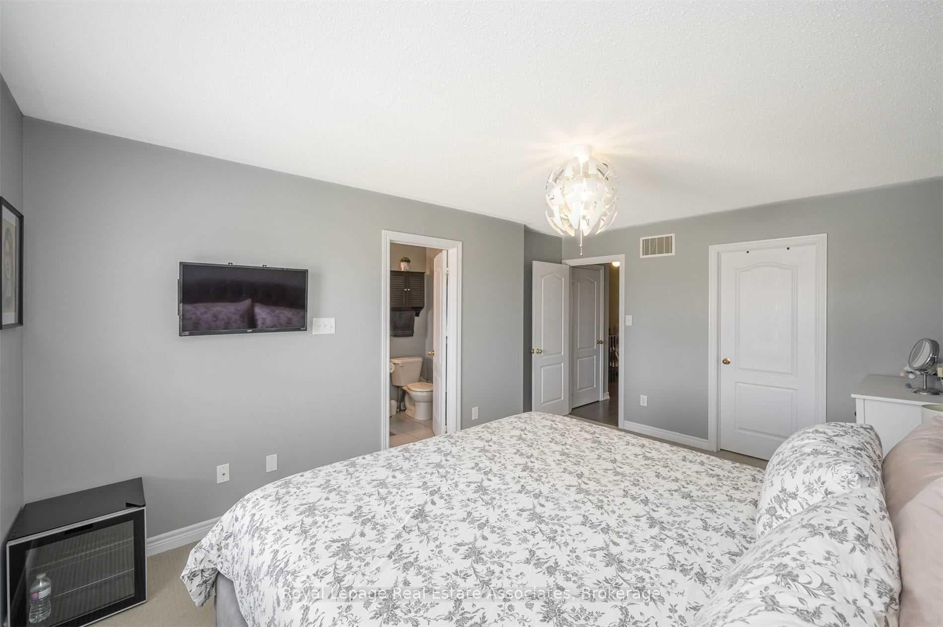 54 Sea Drifter Crescent photo 16