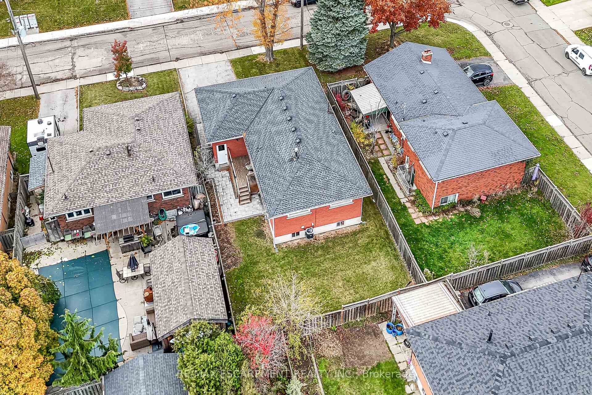 5 Mountbatten Drive photo 45