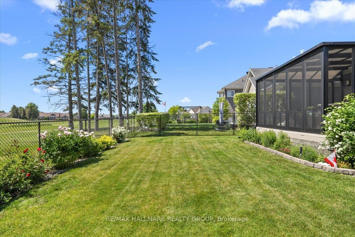 184 Bonnyley Crescent photo 41