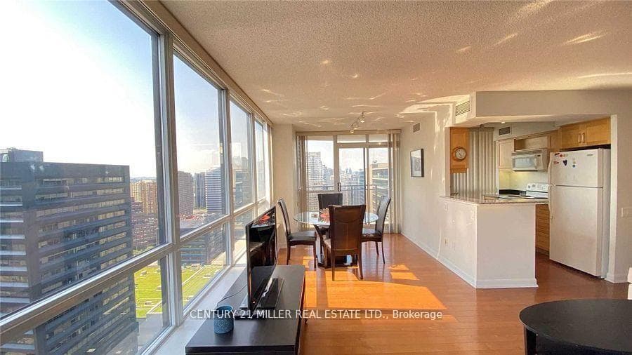 33 Sheppard Avenue Unit 3008 photo 13