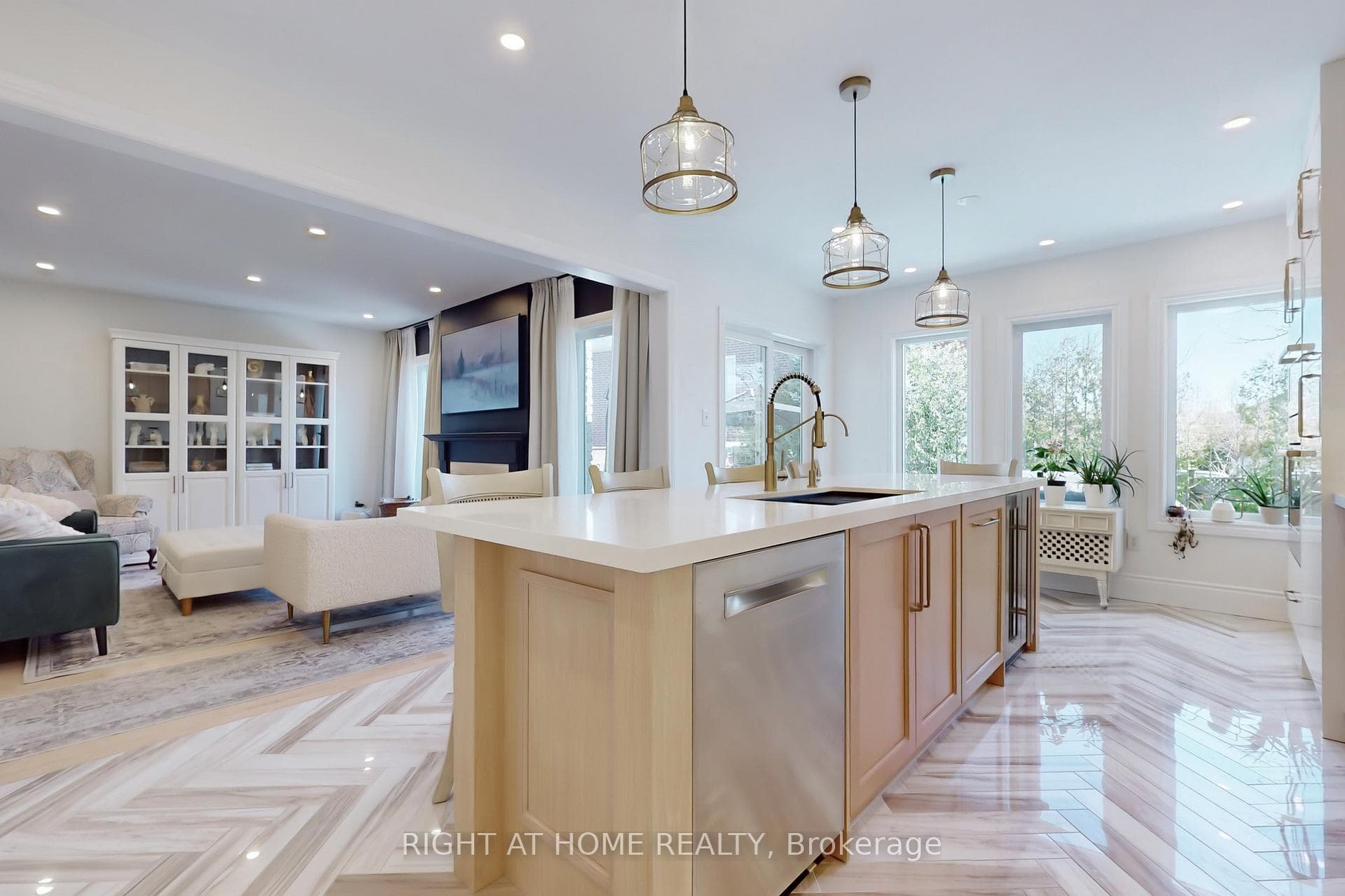 2123 Deer Park Road photo 8
