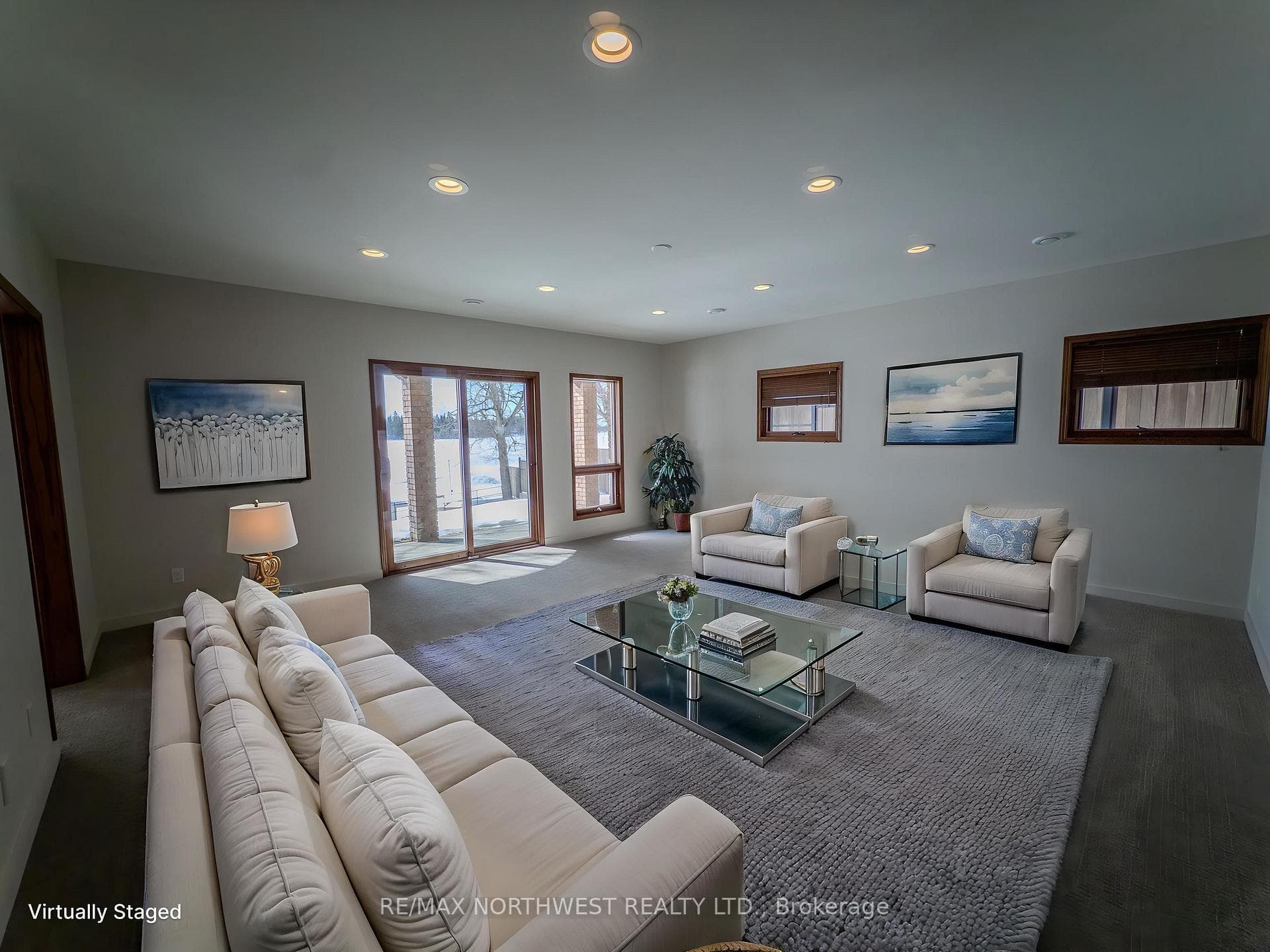 110 Lakeside Crescent photo 29