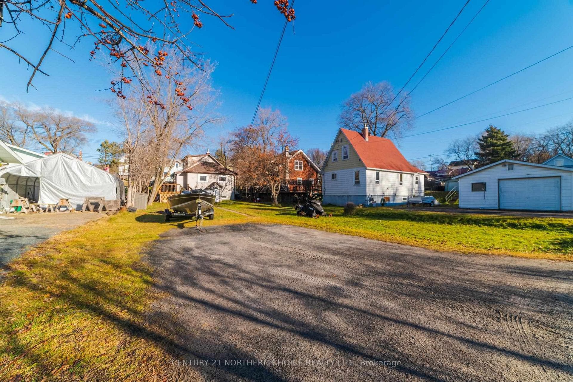 233 Third Street photo 29