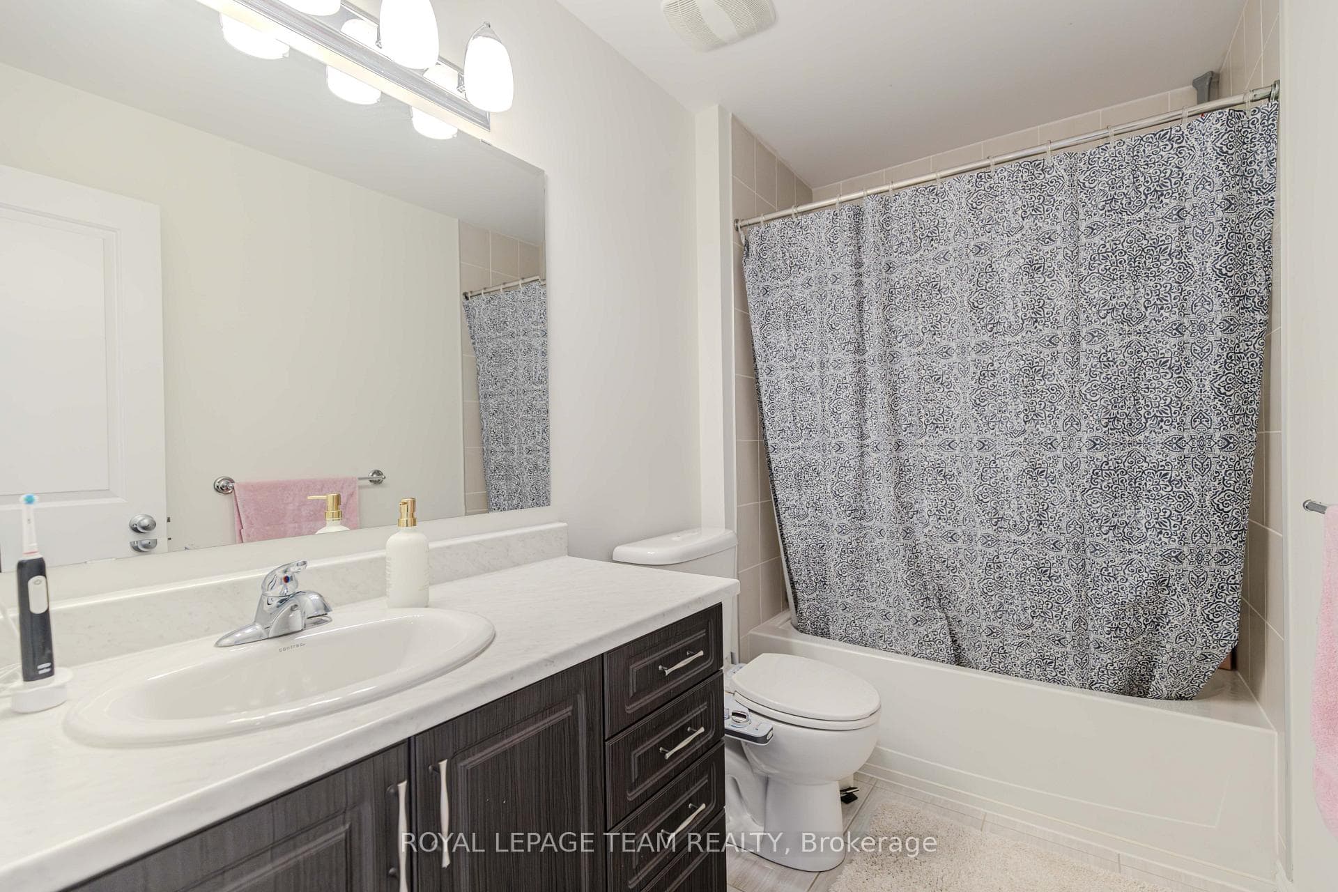 236 Halyard Way photo 36