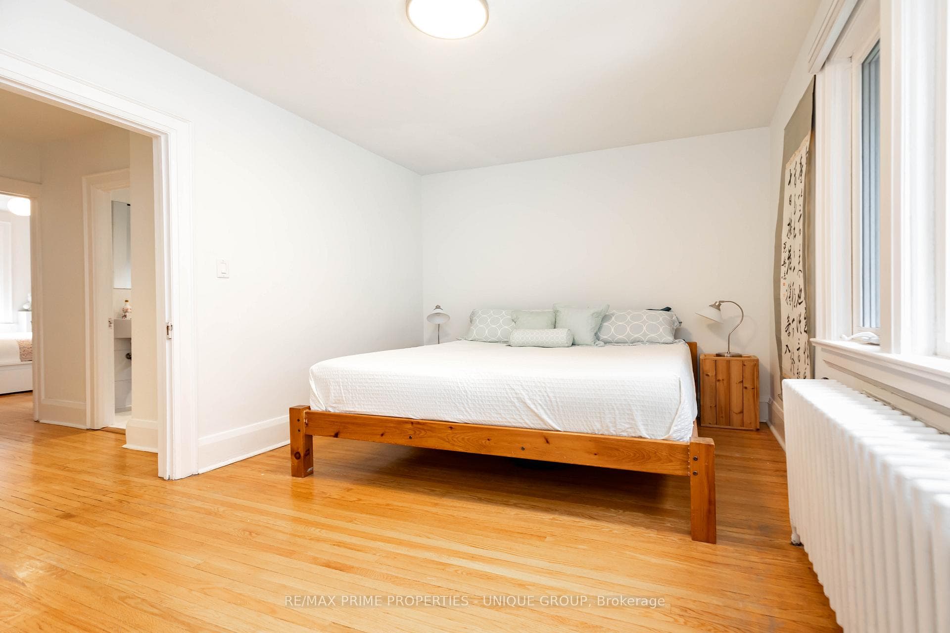 437 St Clements Avenue photo 20