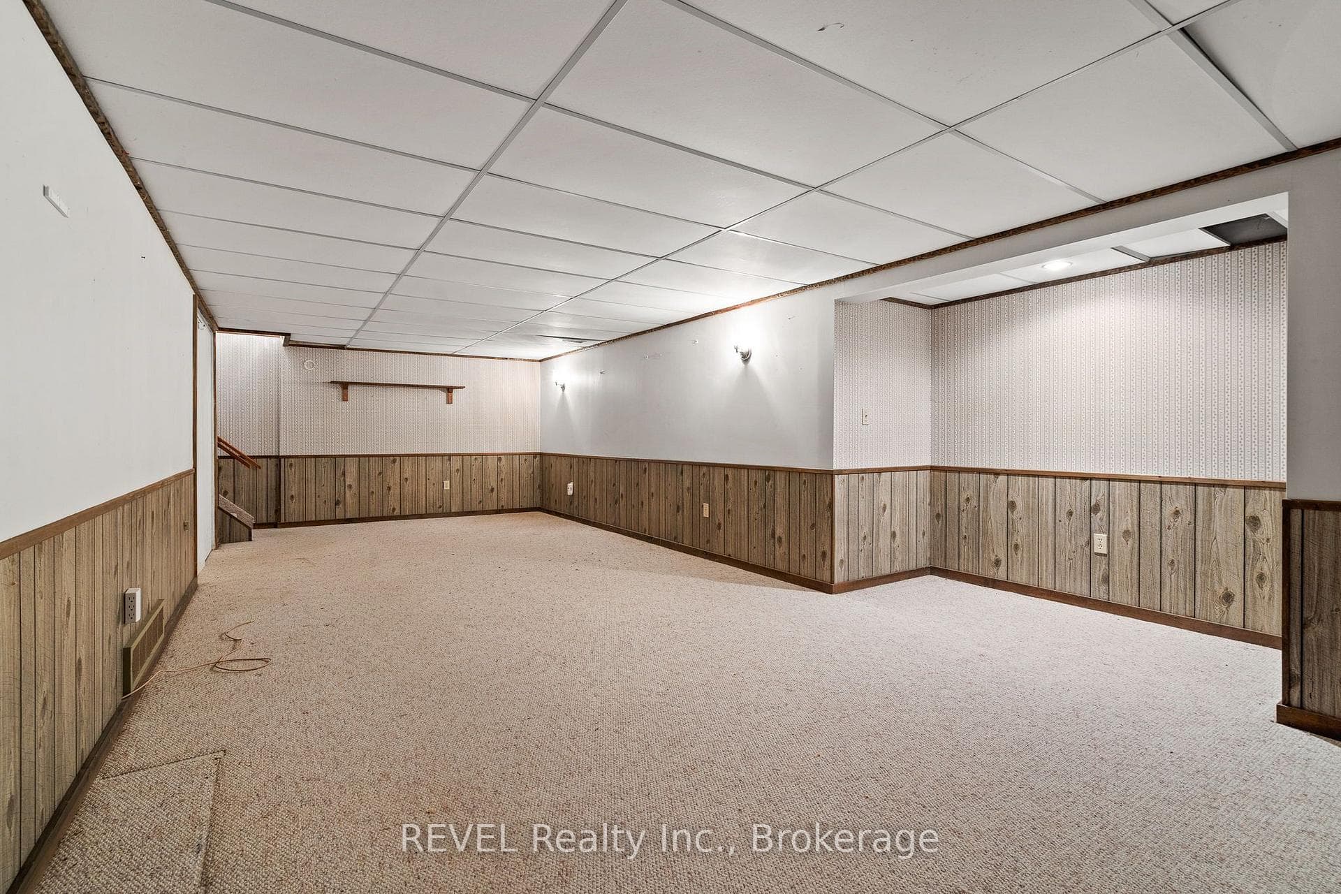 4198 Regent Court photo 25