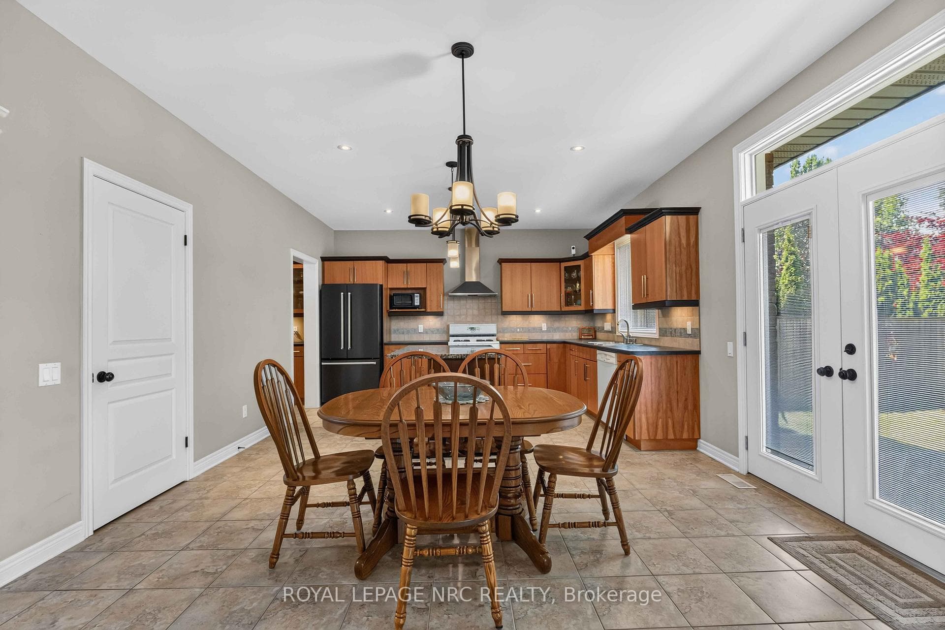 378 Pelham Road photo 16
