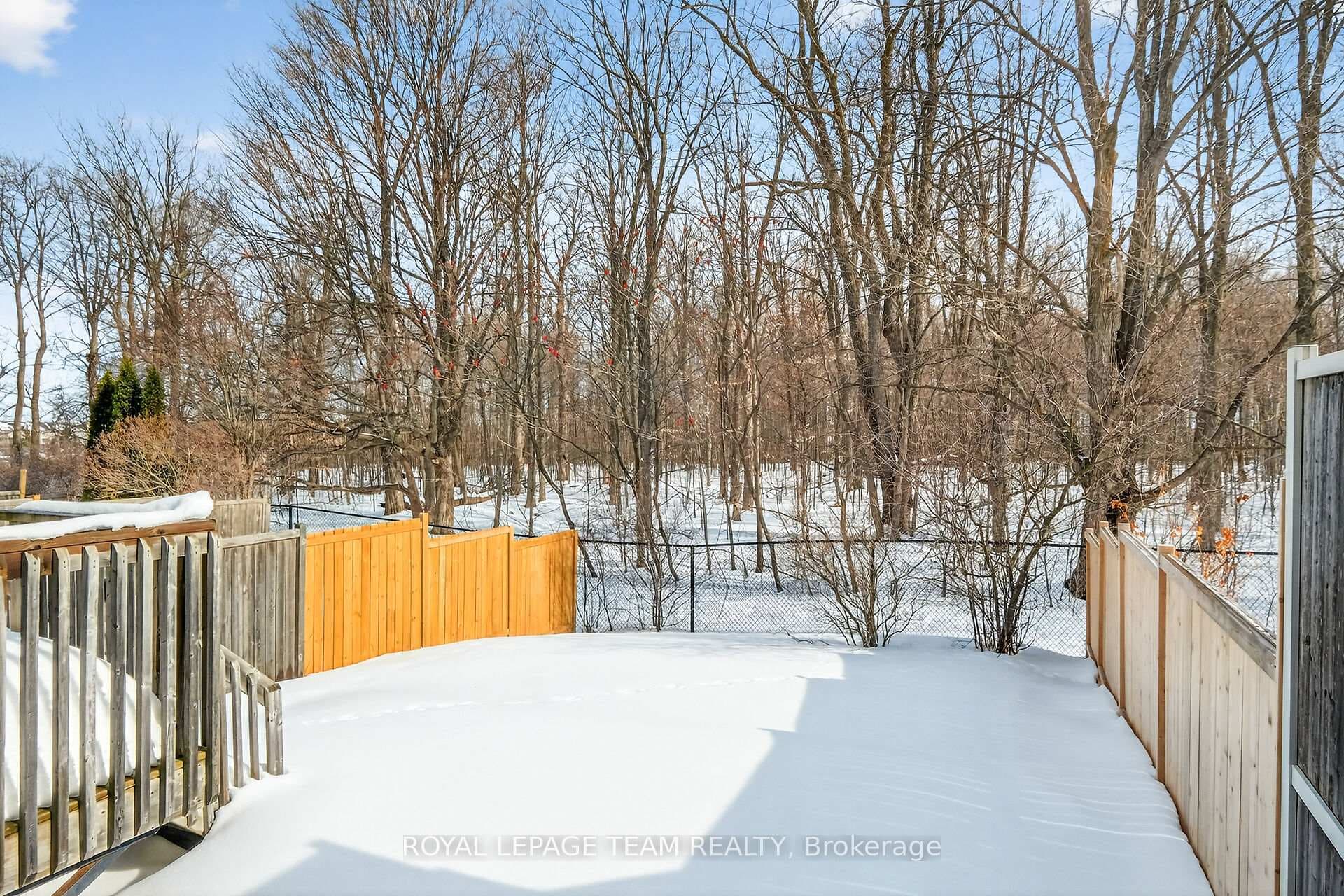 124 Tacom Circle photo 39