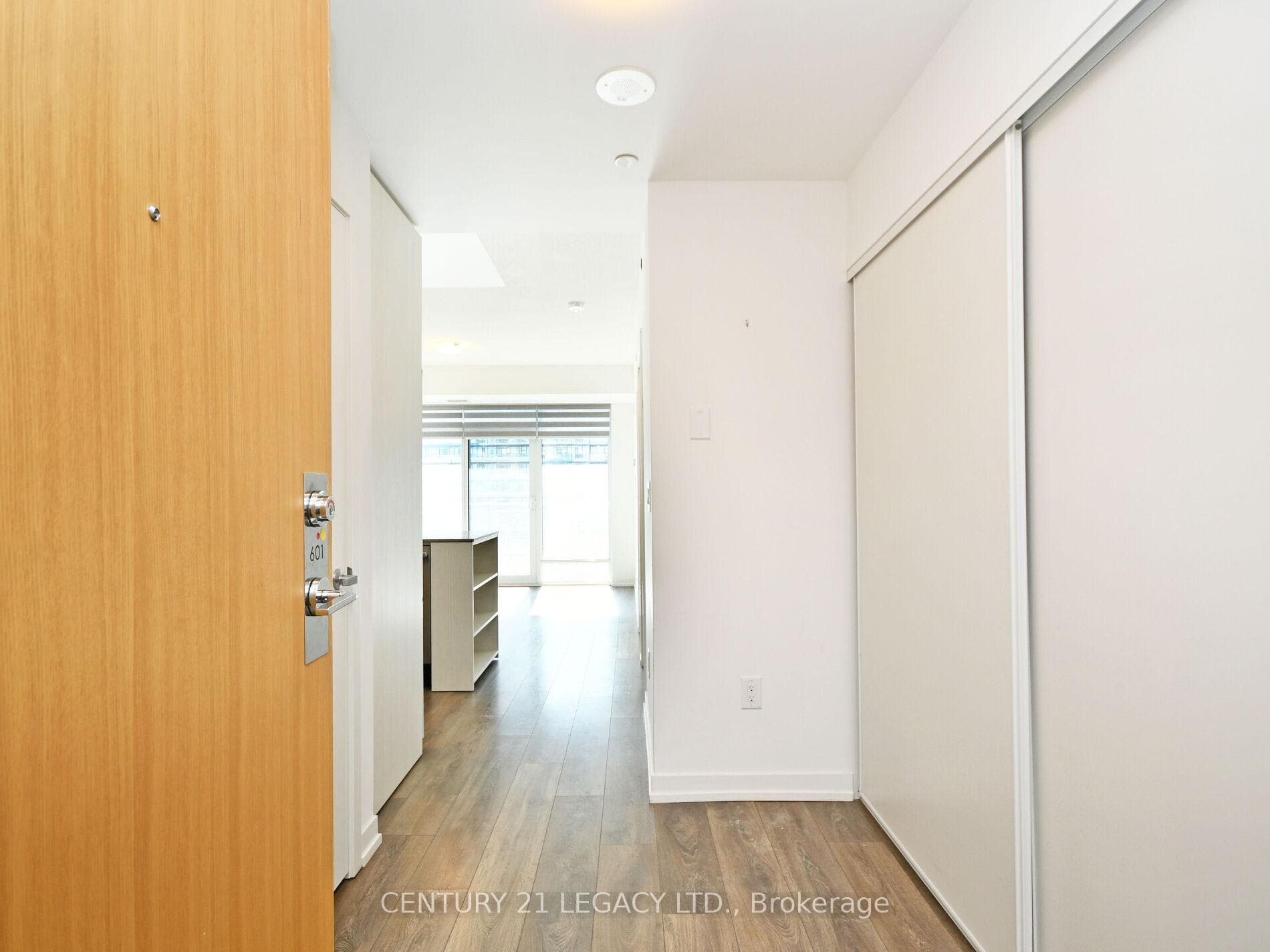 2520 Eglinton Avenue Unit 601 photo 24