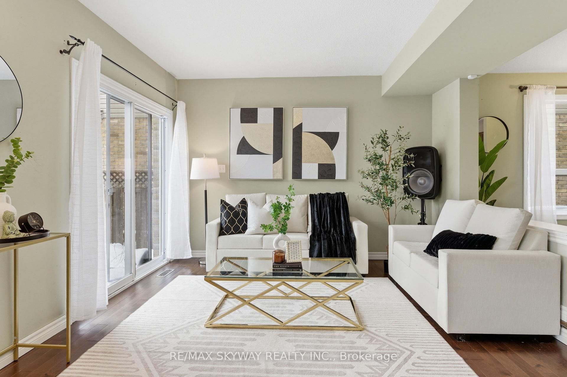1185 Lawson Road photo 3