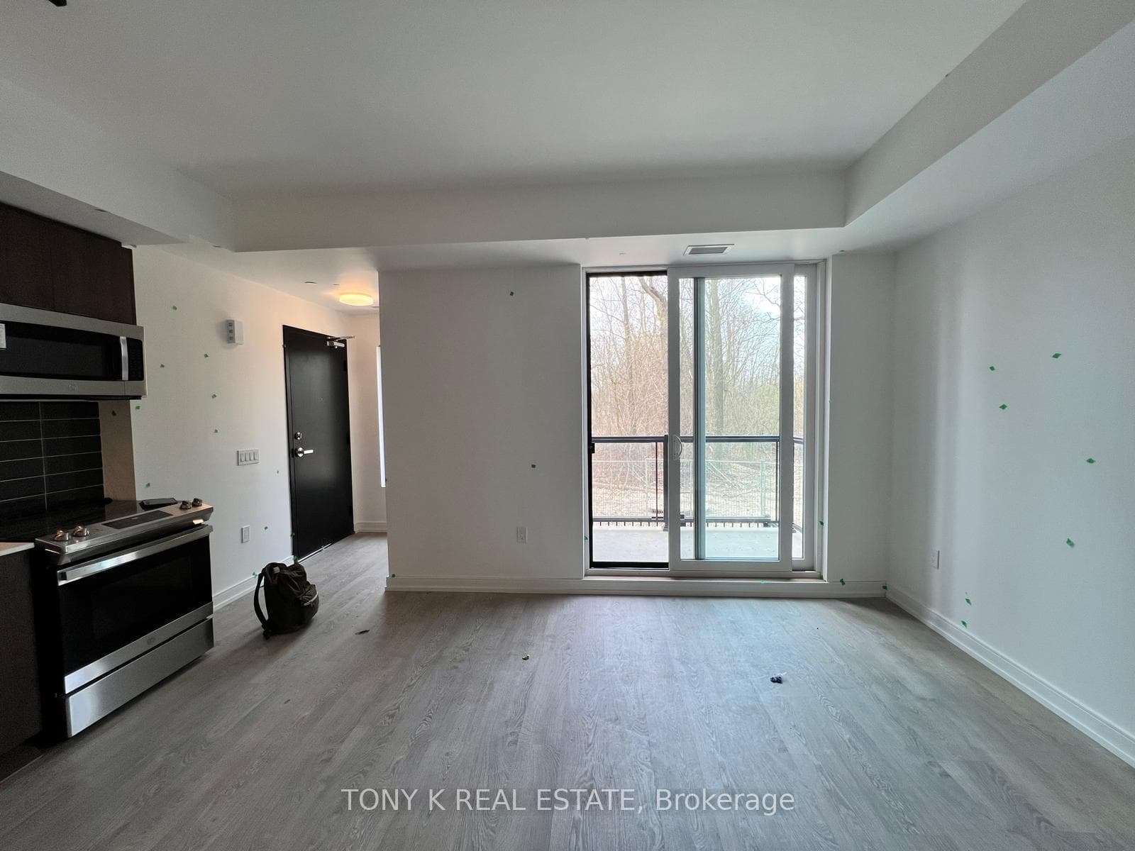 172 Clonmore Drive Unit 12 photo 4