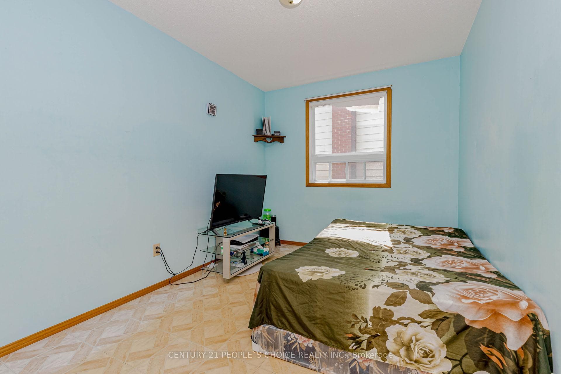 20 Normajean Avenue photo 26
