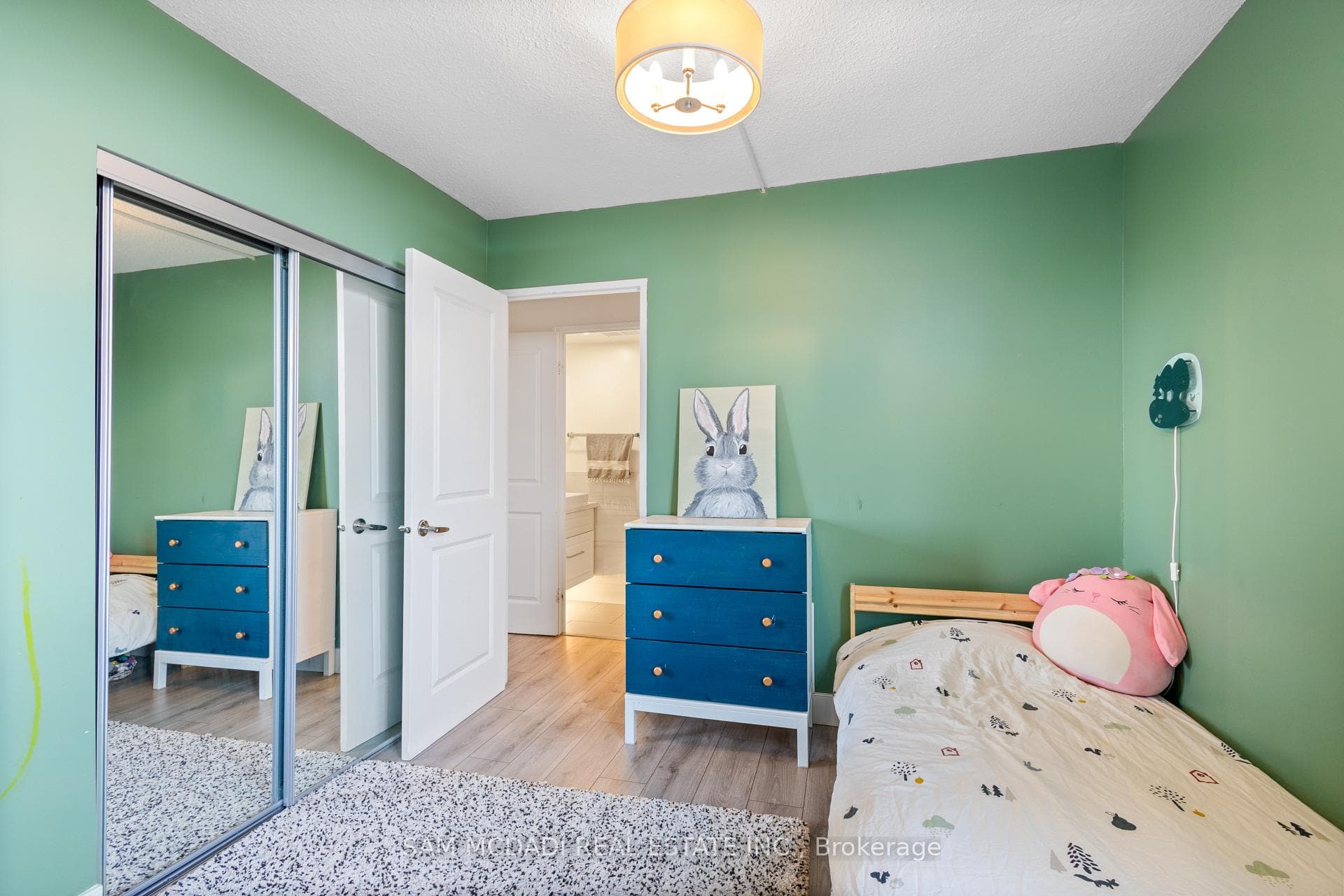 3100 Kirwin Avenue Unit 1606 photo 20