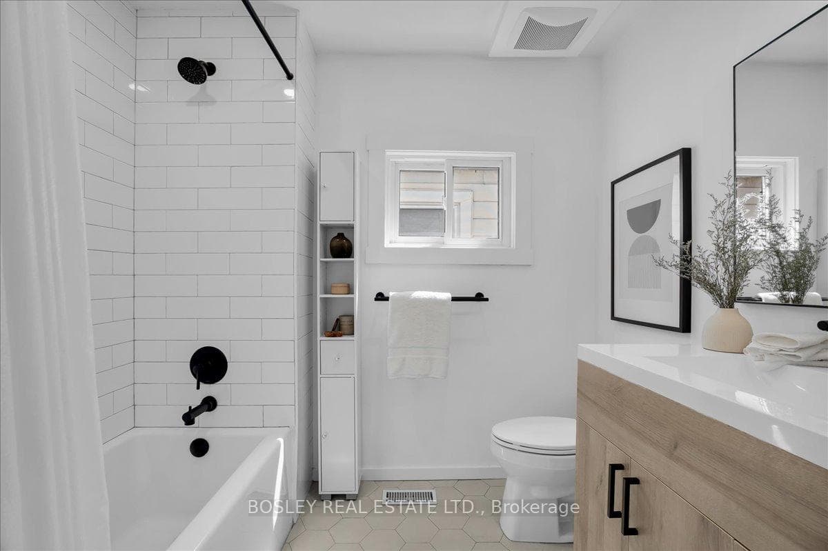 68 Mortimer Avenue photo 11