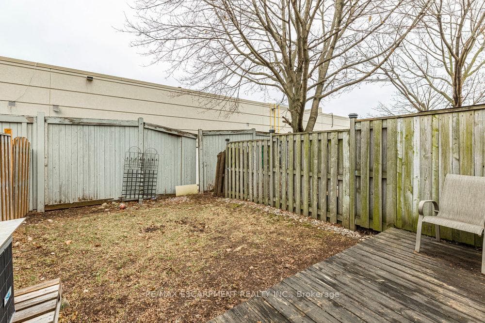 5555 Prince William Drive Unit 18 photo 16