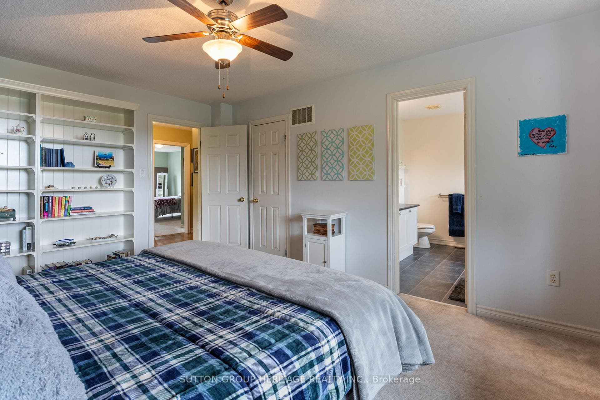 291 Bons Avenue photo 22