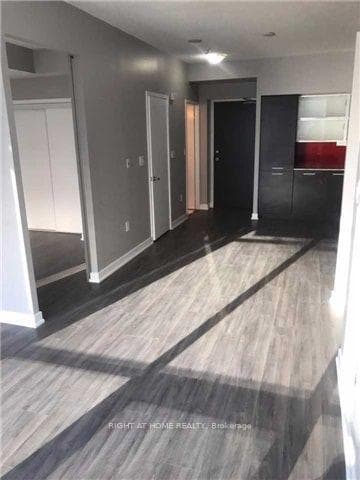 8 Telegram Mews Unit 306 photo 19