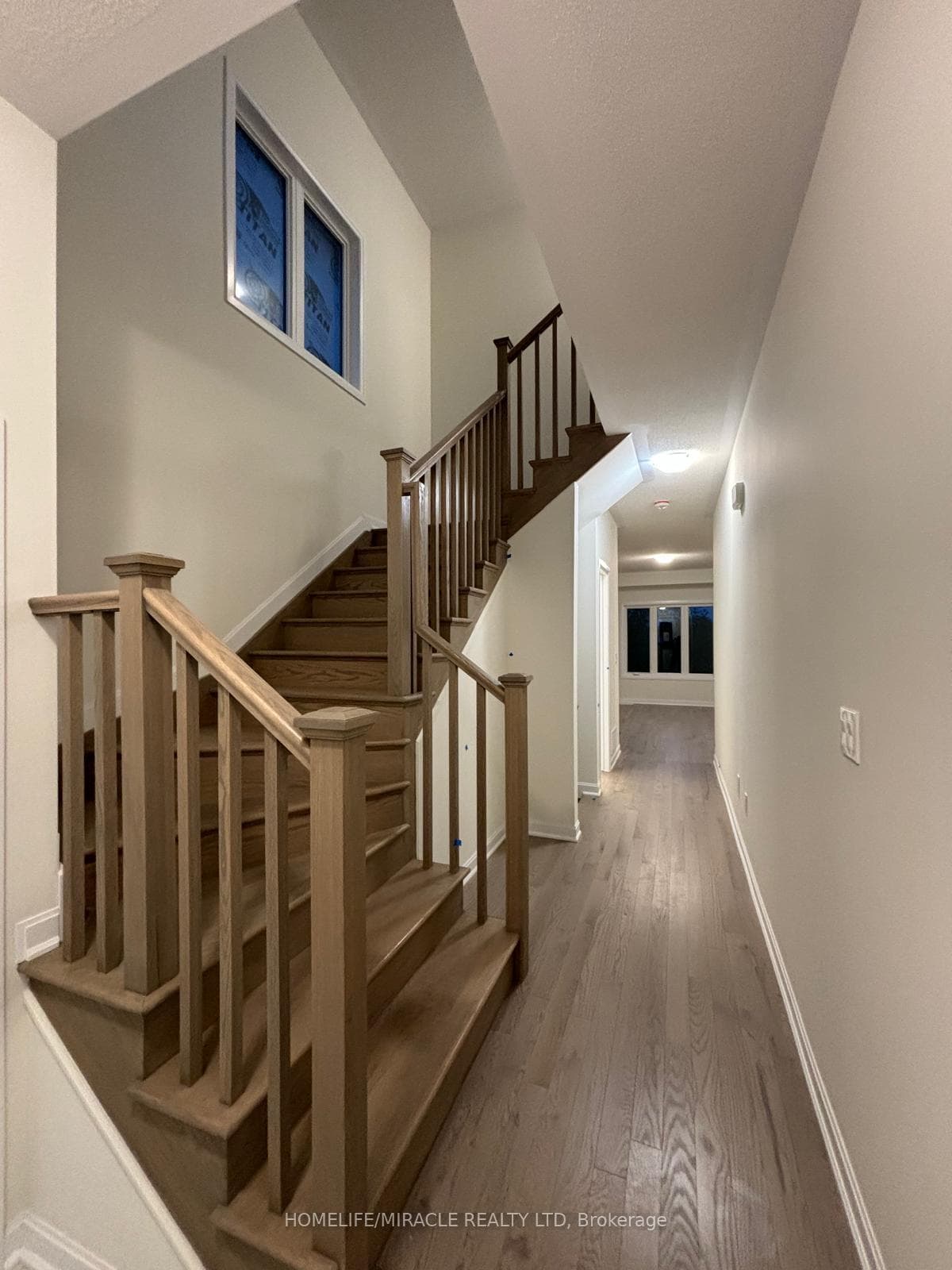 120 Oakmont Drive photo 4