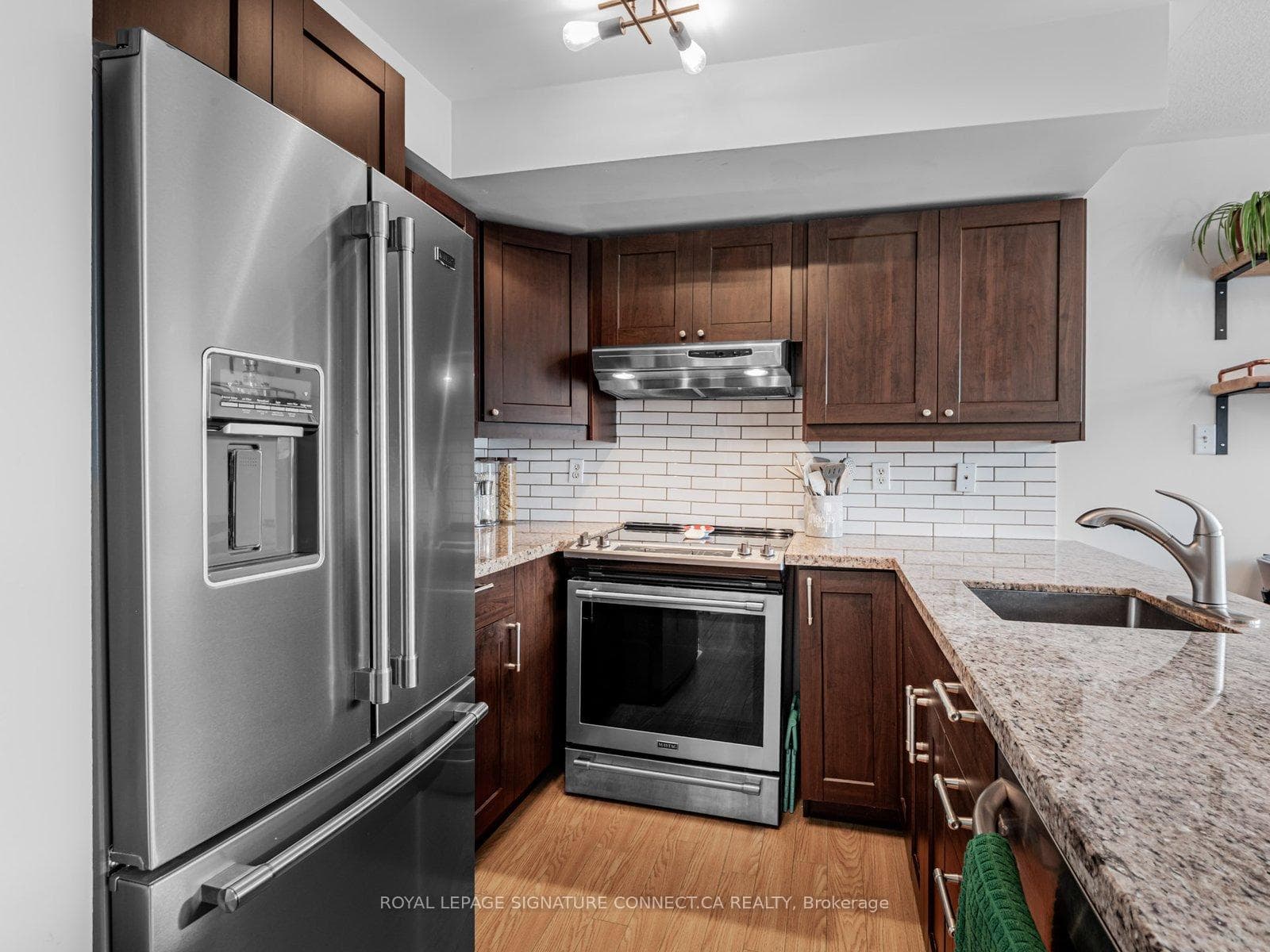 110 Cornell Park Avenue Unit C208 photo 7