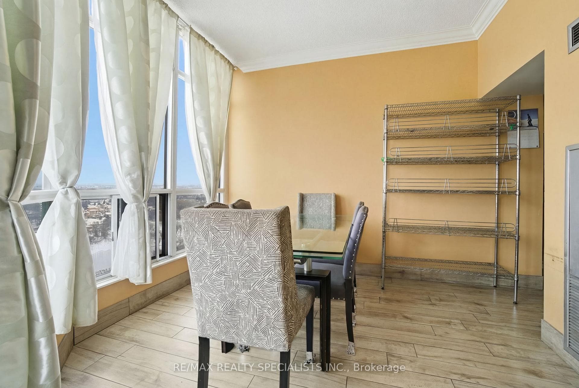 1 Rowntree Road Unit 1707 photo 14