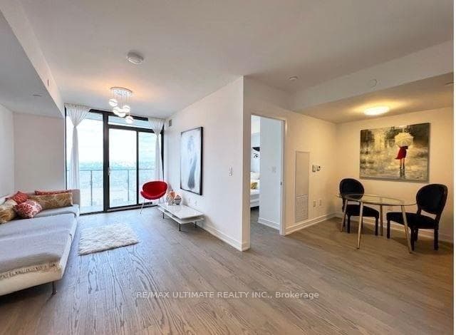 11 Wellesley Street Unit 3507 photo 6