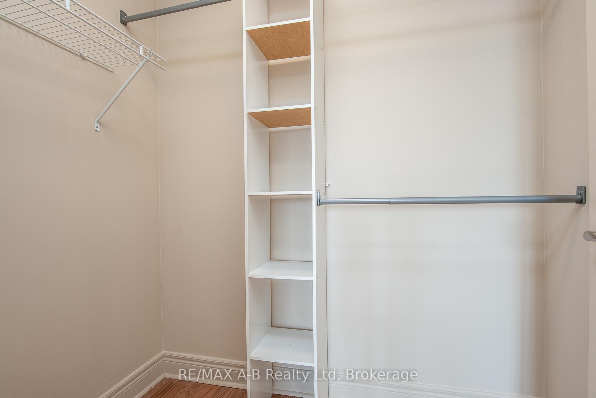 200 MCCARTHY Road Unit #432 photo 29