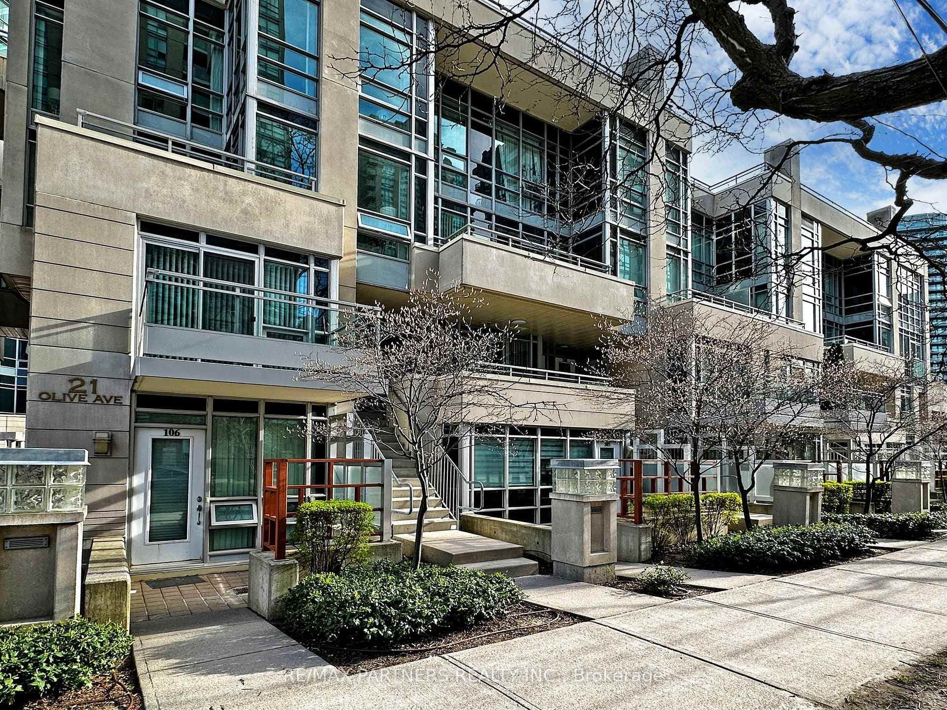 21 Olive Avenue Unit 210 photo 4