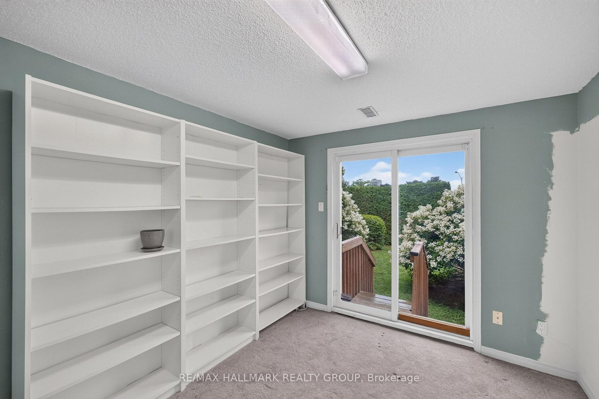 103 Tall Oak Private photo 37