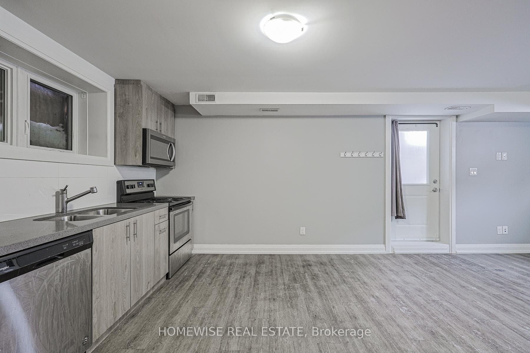814 Glencairn Avenue Unit B01 photo 3