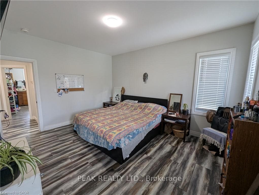 38812 Vienna Street photo 8