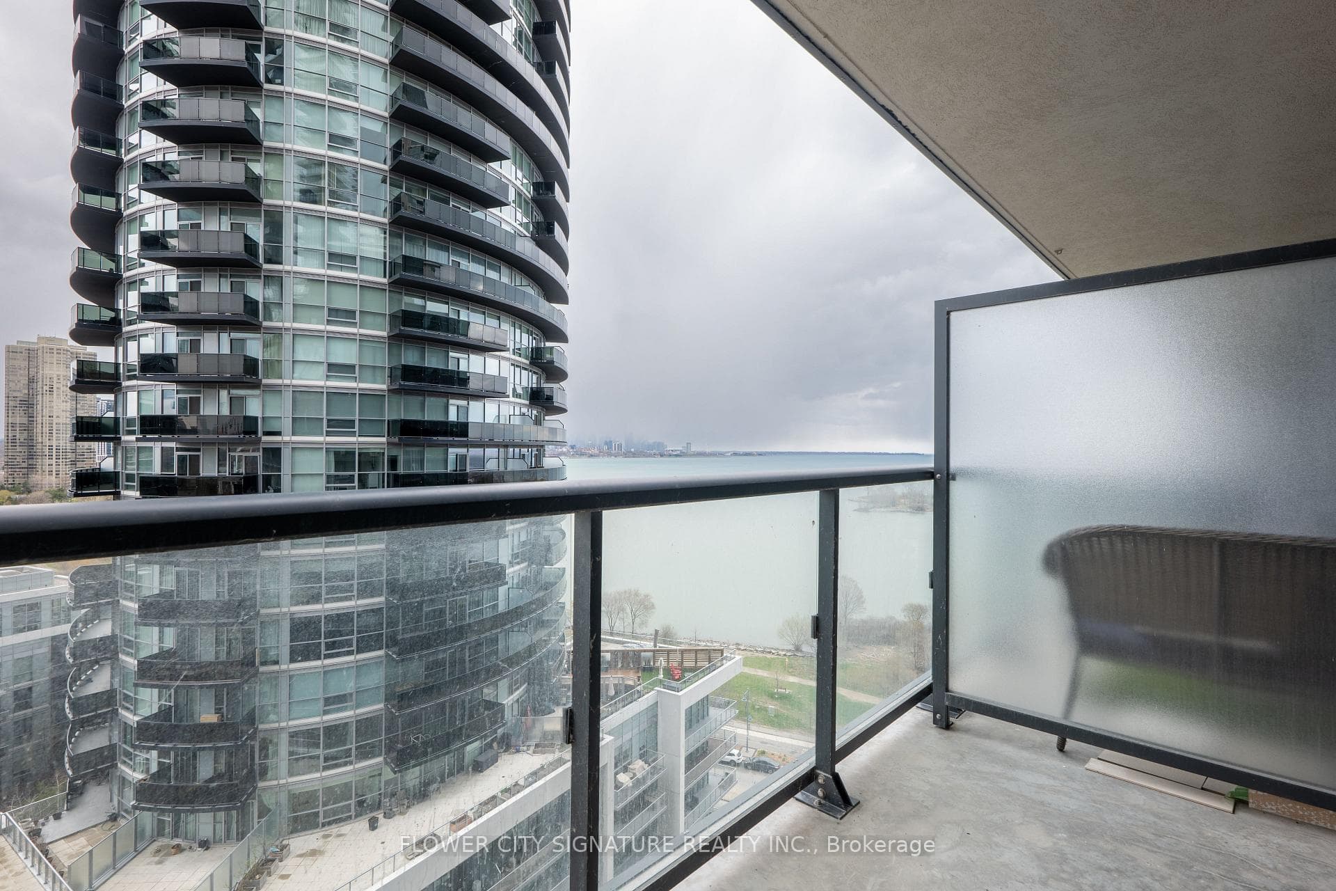 39 Annie Craig Drive Unit 1408 photo 16