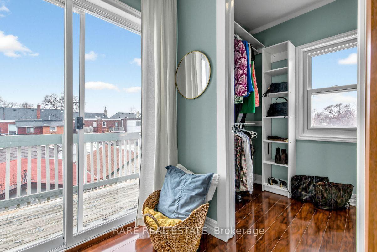 18 Earlscourt Avenue photo 32